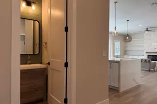 8736 E Joshua Tree Ln, Scottsdale, AZ 85266 - Photo 3