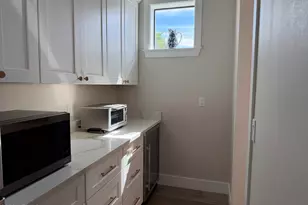 8736 E Joshua Tree Ln, Scottsdale, AZ 85266 - Photo 13