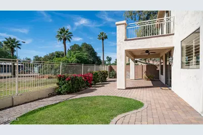 1213 W Stella Lane, Phoenix, AZ 85013 - Photo 13