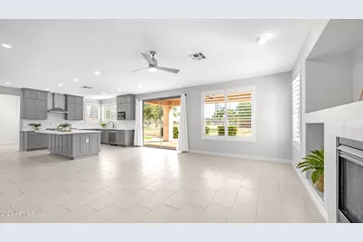 1213 W Stella Lane, Phoenix, AZ 85013 - Photo 9