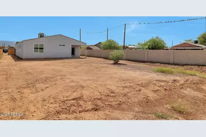 12649 W Madero Drive, Arizona City, AZ 85123 - Photo 17