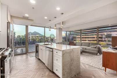 7161 E Rancho Vista Drive #4014, Scottsdale, AZ 85251 - Photo 5