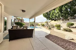 208 E South Fork Dr, Phoenix, AZ 85048 - Photo 17