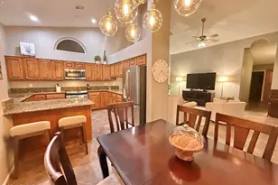 208 E South Fork Dr, Phoenix, AZ 85048 - Photo 31