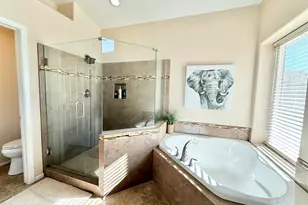 208 E South Fork Dr, Phoenix, AZ 85048 - Photo 41