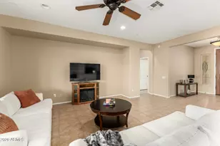 13766 W Junipero Dr, Sun City West, AZ 85375 - Photo 9