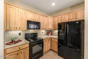 13766 W Junipero Dr, Sun City West, AZ 85375 - Photo 15