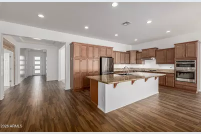 16086 W Cortez Street, Surprise, AZ 85379 - Photo 13