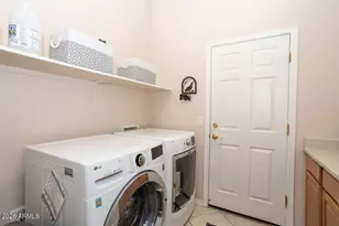 1331 S Illinois Ct, Chandler, AZ 85286 - Photo 25