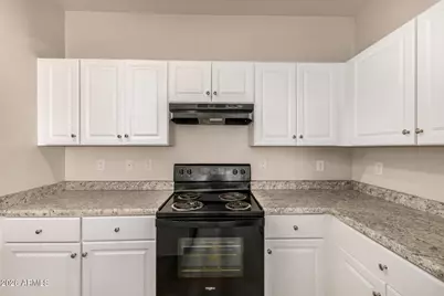 844 E Agua Fria Lane, Avondale, AZ 85323 - Photo 11