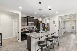 9943 W Andrea Dr, Peoria, AZ 85383 - Photo 11