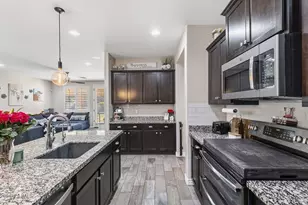 9943 W Andrea Dr, Peoria, AZ 85383 - Photo 11