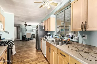 9478 E Escondido Avenue, Mesa, AZ 85208 - Photo 9