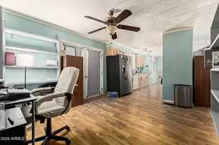 9478 E Escondido Ave, Mesa, AZ 85208 - Photo 3