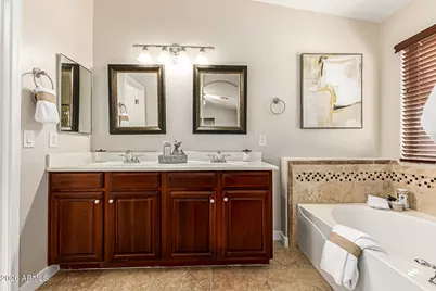 2531 E Electra Lane, Phoenix, AZ 85024 - Photo 23