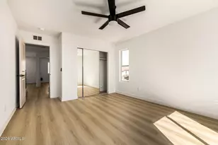 18527 W Caribbean Ln, Surprise, AZ 85388 - Photo 35