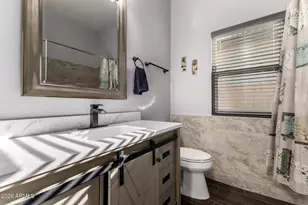 6670 W Del Rio St, Chandler, AZ 85226 - Photo 17