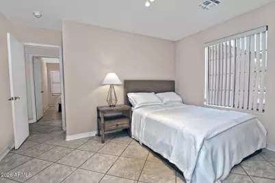 13253 W Paradise Lane, Surprise, AZ 85374 - Photo 17