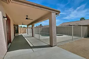 13253 W Paradise Ln, Surprise, AZ 85374 - Photo 31