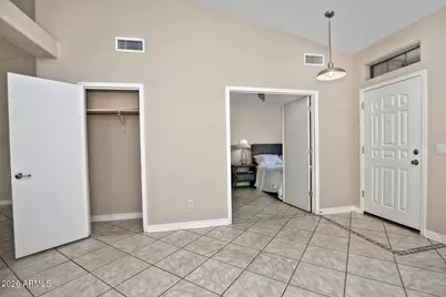 13253 W Paradise Lane, Surprise, AZ 85374 - Photo 15