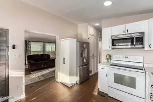 17200 W Bell Rd, Surprise, AZ 85374 - Photo 13