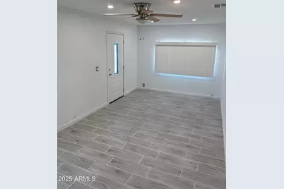 3319 W Edgemont Avenue, Phoenix, AZ 85009 - Photo 9