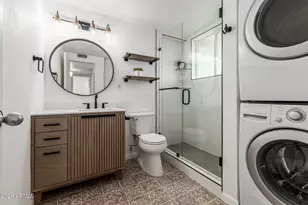 3242 E Camelback Rd, Phoenix, AZ 85018 - Photo 17