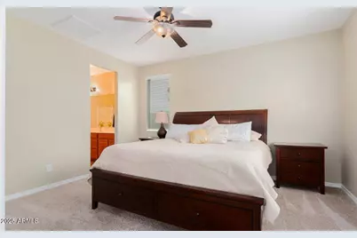 5412 W Fetlock Trail, Phoenix, AZ 85083 - Photo 17