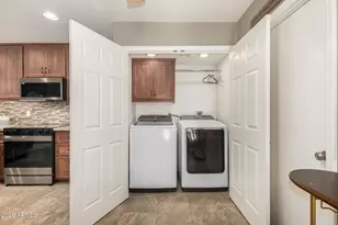 6722 N 78th Pl, Scottsdale, AZ 85250 - Photo 11