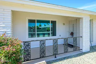 19426 N Lakeforest Dr, Sun City, AZ 85373 - Photo 3