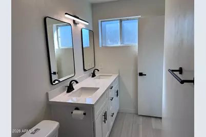 6221 E Gelding Drive, Scottsdale, AZ 85254 - Photo 11