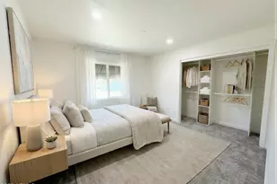 10215 North 8th St, Phoenix, AZ 85020 - Photo 9