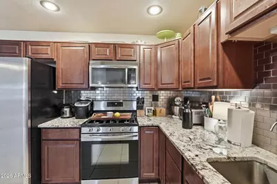 2352 E Delgado Street, Phoenix, AZ 85022 - Photo 15