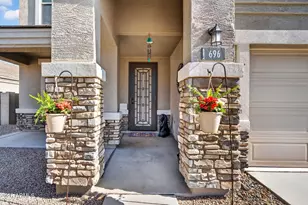 696 W Welsh Black Trail, San Tan Valley, AZ 85143 - Photo 3