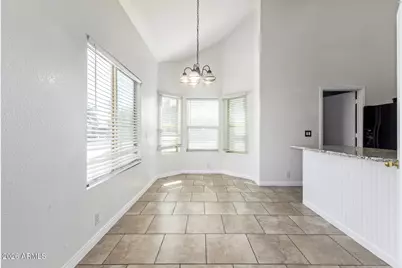 8902 W Vale Drive, Phoenix, AZ 85037 - Photo 7