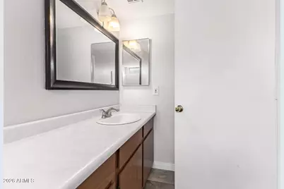 8902 W Vale Drive, Phoenix, AZ 85037 - Photo 13