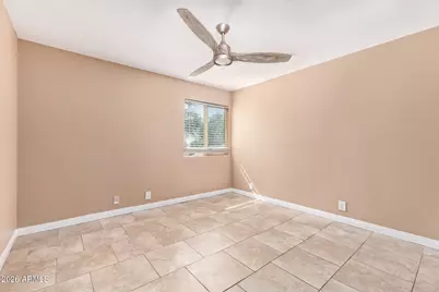 8902 W Vale Drive, Phoenix, AZ 85037 - Photo 21