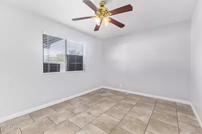 8902 W Vale Drive, Phoenix, AZ 85037 - Photo 19