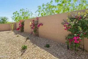 17281 W Via Lindo Ct, Surprise, AZ 85387 - Photo 39