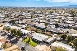 16022 N 70th Ave, Peoria, AZ 85382 - Photo 33
