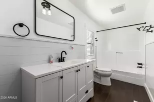 16022 N 70th Ave, Peoria, AZ 85382 - Photo 15