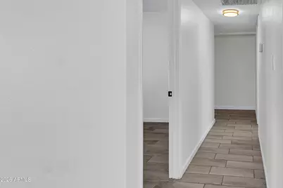 5543 W Golden Lane, Glendale, AZ 85302 - Photo 13