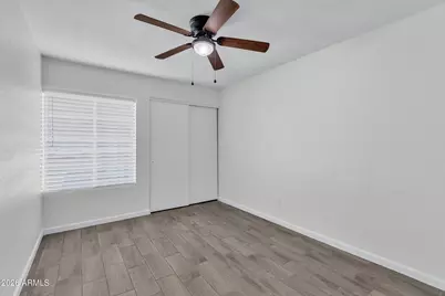 5543 W Golden Lane, Glendale, AZ 85302 - Photo 13