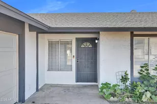 5543 W Golden Ln, Glendale, AZ 85302 - Photo 3