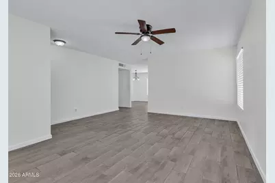 5543 W Golden Lane, Glendale, AZ 85302 - Photo 7