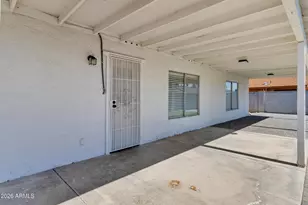 5543 W Golden Ln, Glendale, AZ 85302 - Photo 23