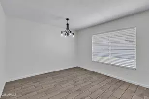 5543 W Golden Ln, Glendale, AZ 85302 - Photo 11