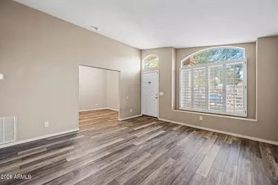 473 W Smoke Tree Road, Gilbert, AZ 85233 - Photo 7