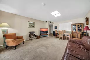 10316 W Corte Del Sol Este --, Sun City, AZ 85351 - Photo 7