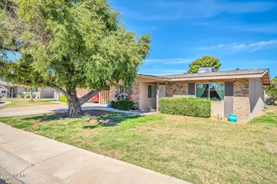 10316 W Corte Del Sol Este --, Sun City, AZ 85351 - Photo 5